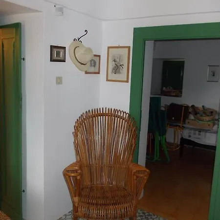 Trullo Con Parco Privato * Мартина-Франка