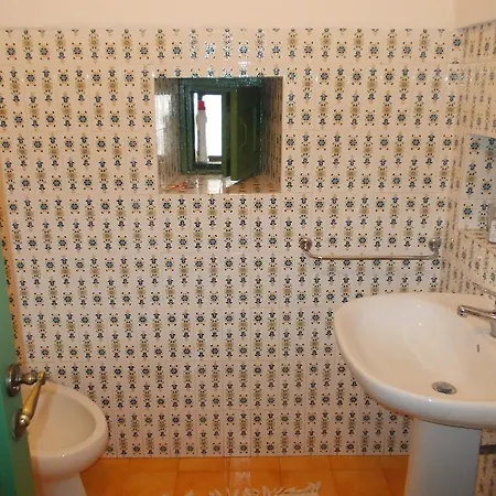 Trullo Con Parco Privato Летний дом